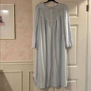 Miss Elaine Light Blue sleeper